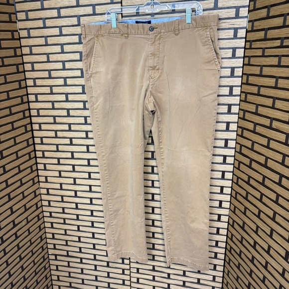 Tommy Hilfiger Other - Tommy Hilfiger‎ Brown Pants Size 40